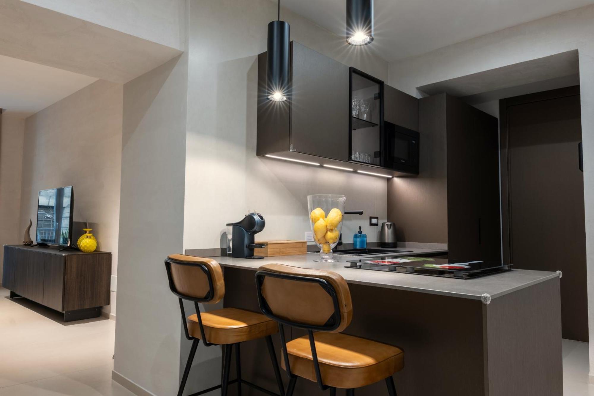 נאפולי Aledo Boutique Apartments מראה חיצוני תמונה