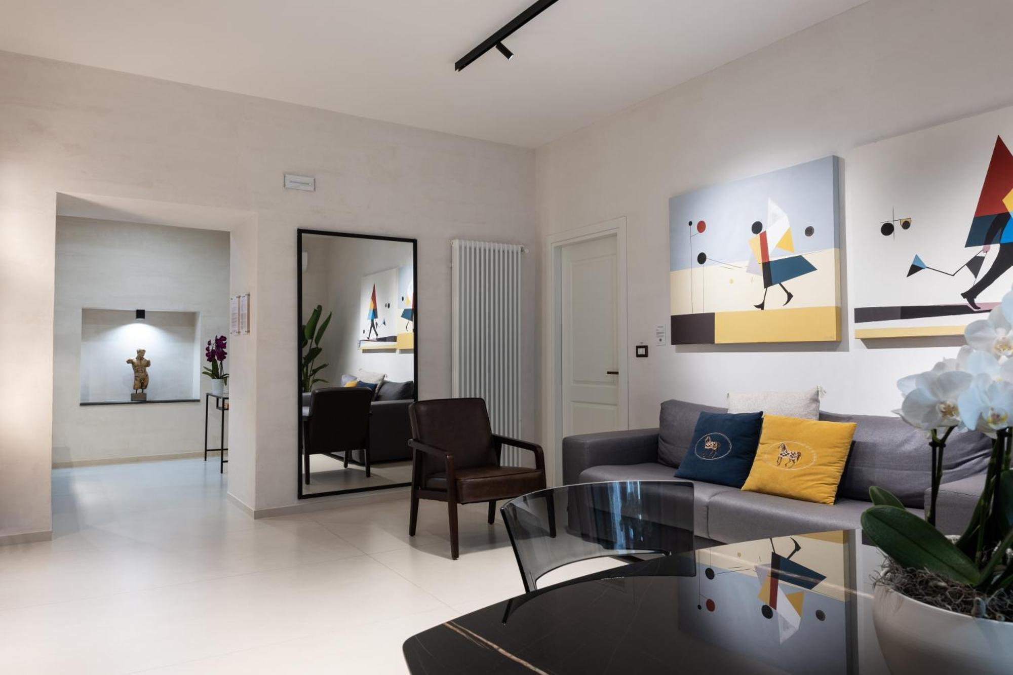 נאפולי Aledo Boutique Apartments מראה חיצוני תמונה